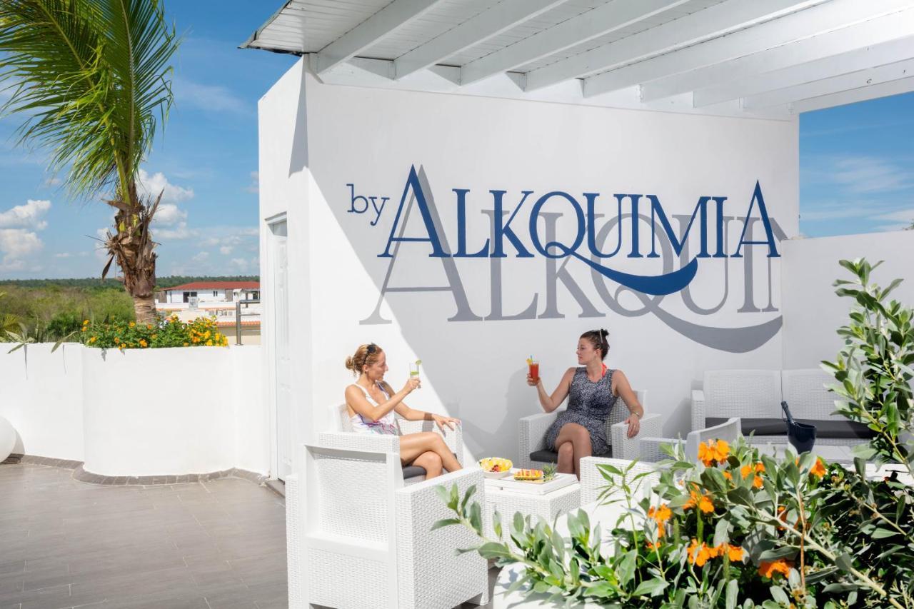 Alkquimia Hotel, Lounge And Bar Bayahibe Exterior photo